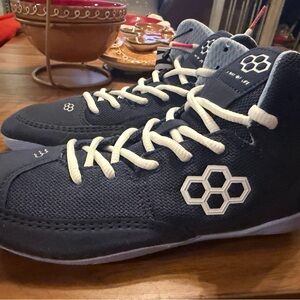 BRAND NEW RUDIS Wrestling Shoes Mens size 5